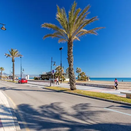 Vivi Homes - Dali Pool, Sauna, Gym & Sea View Appartement *