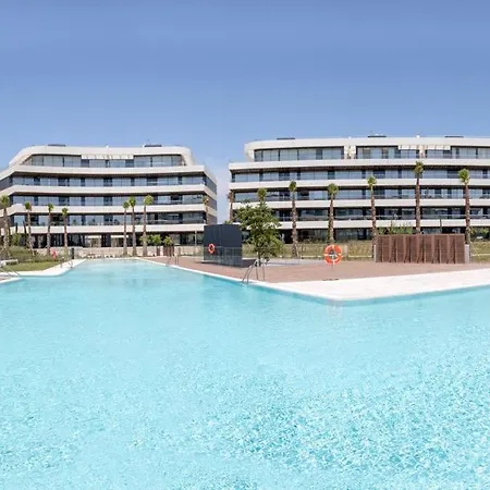 Vivi Homes - Dali - Pool, Sauna, Gym & Sea View Apartament *