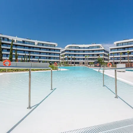 Διαμέρισμα Vivi Homes - Dali Pool, Sauna, Gym & Sea View