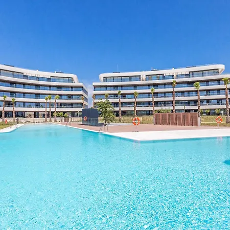 Διαμέρισμα Vivi Homes - Dali Pool, Sauna, Gym & Sea View *