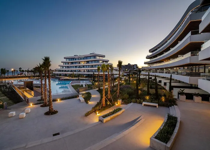 Διαμέρισμα Vivi Homes - Dali Pool, Sauna, Gym & Sea View