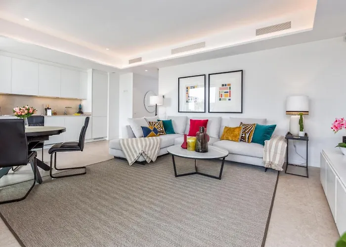 Vivi Homes - Dali Pool, Sauna, Gym & Sea View * Τορρεμολίνος