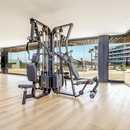 شقة Vivi Homes - Dali Pool, Sauna, Gym & Sea View *